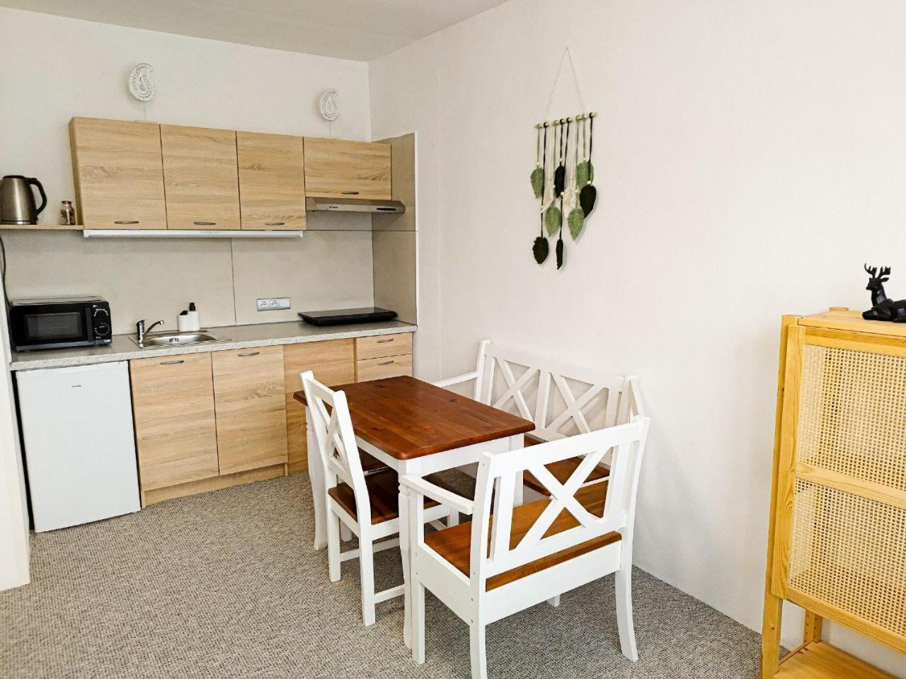 Vivi Apartments Liptovský Mikuláš Eksteriør bilde
