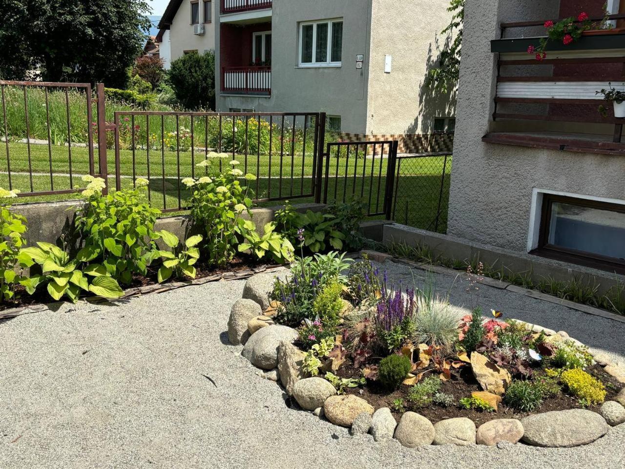 Vivi Apartments Liptovský Mikuláš Eksteriør bilde
