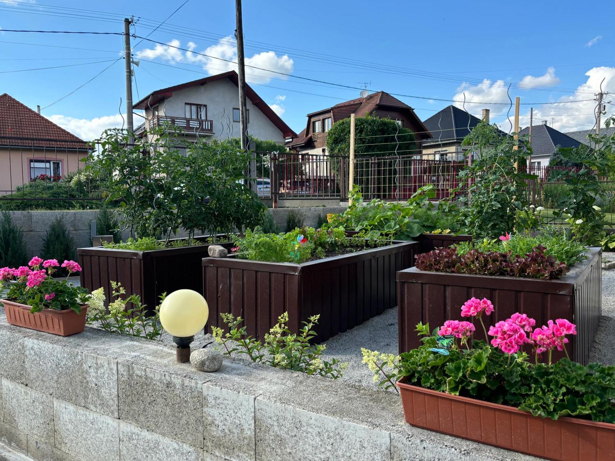 Vivi Apartments Liptovský Mikuláš Eksteriør bilde