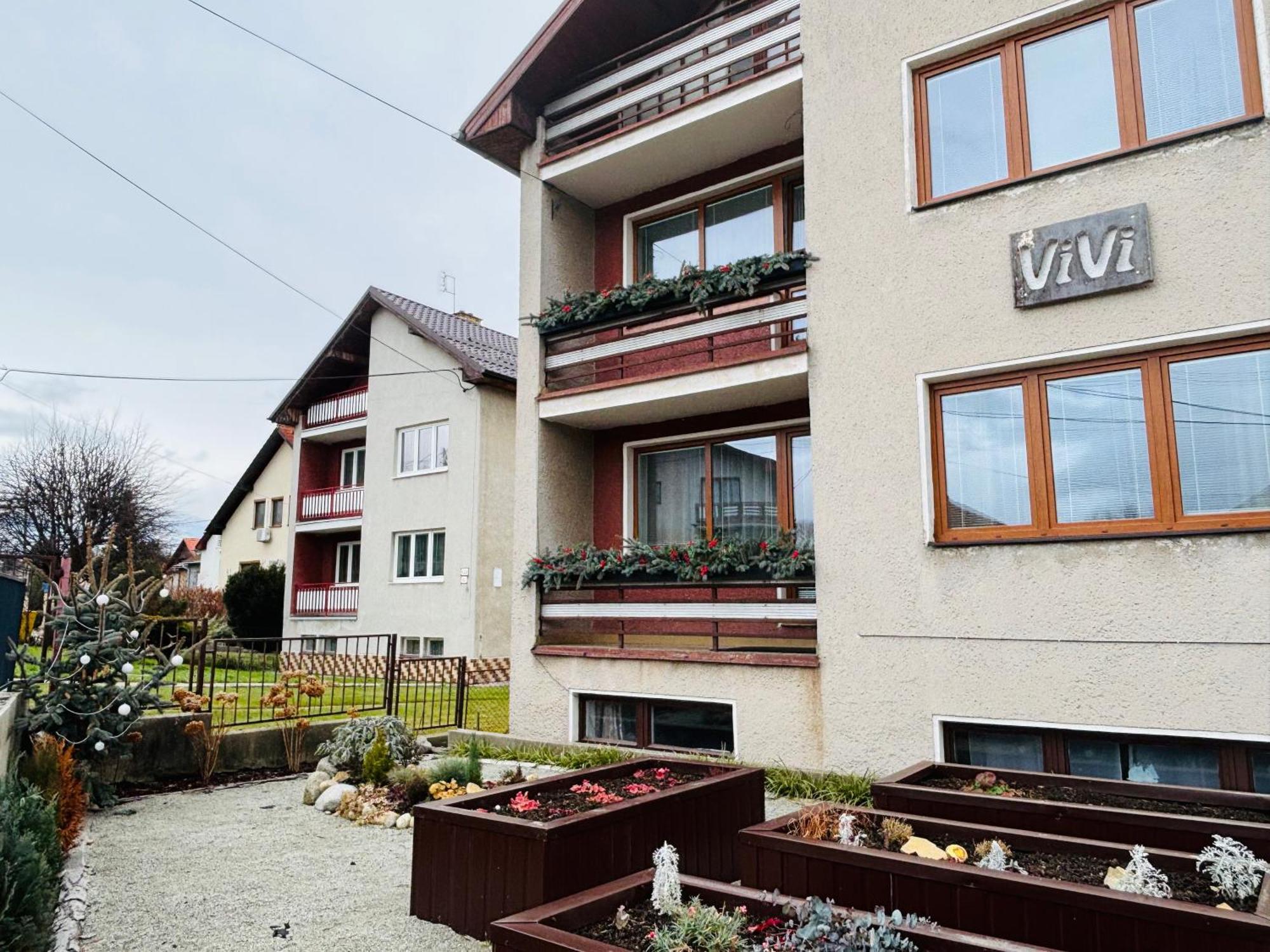 Vivi Apartments Liptovský Mikuláš Eksteriør bilde