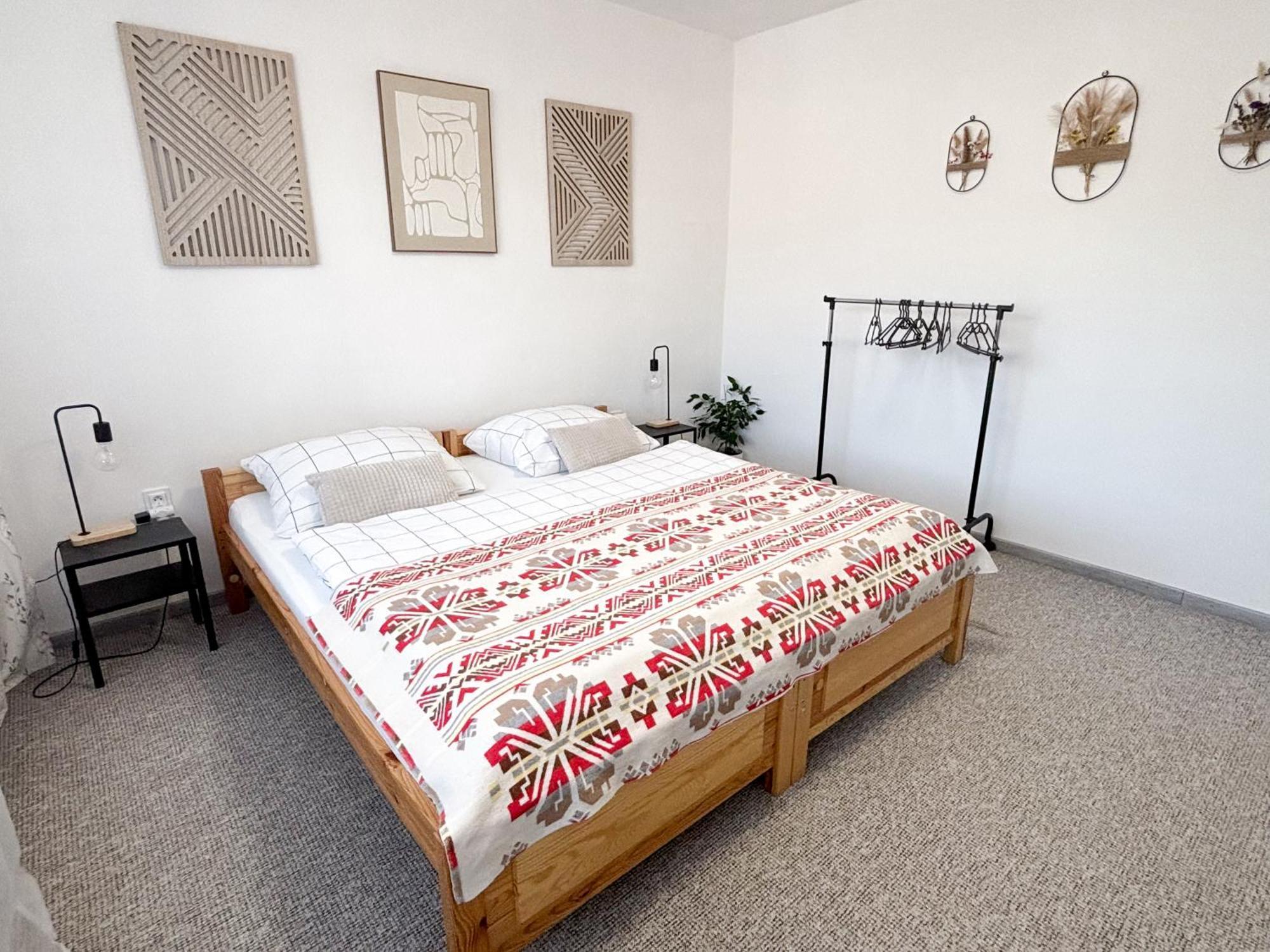 Vivi Apartments Liptovský Mikuláš Eksteriør bilde